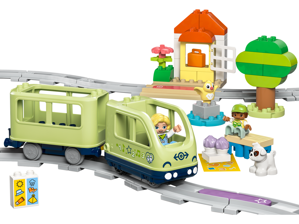 LEGO® DUPLO - Tren de aventura interactiv 10427, 57 piese