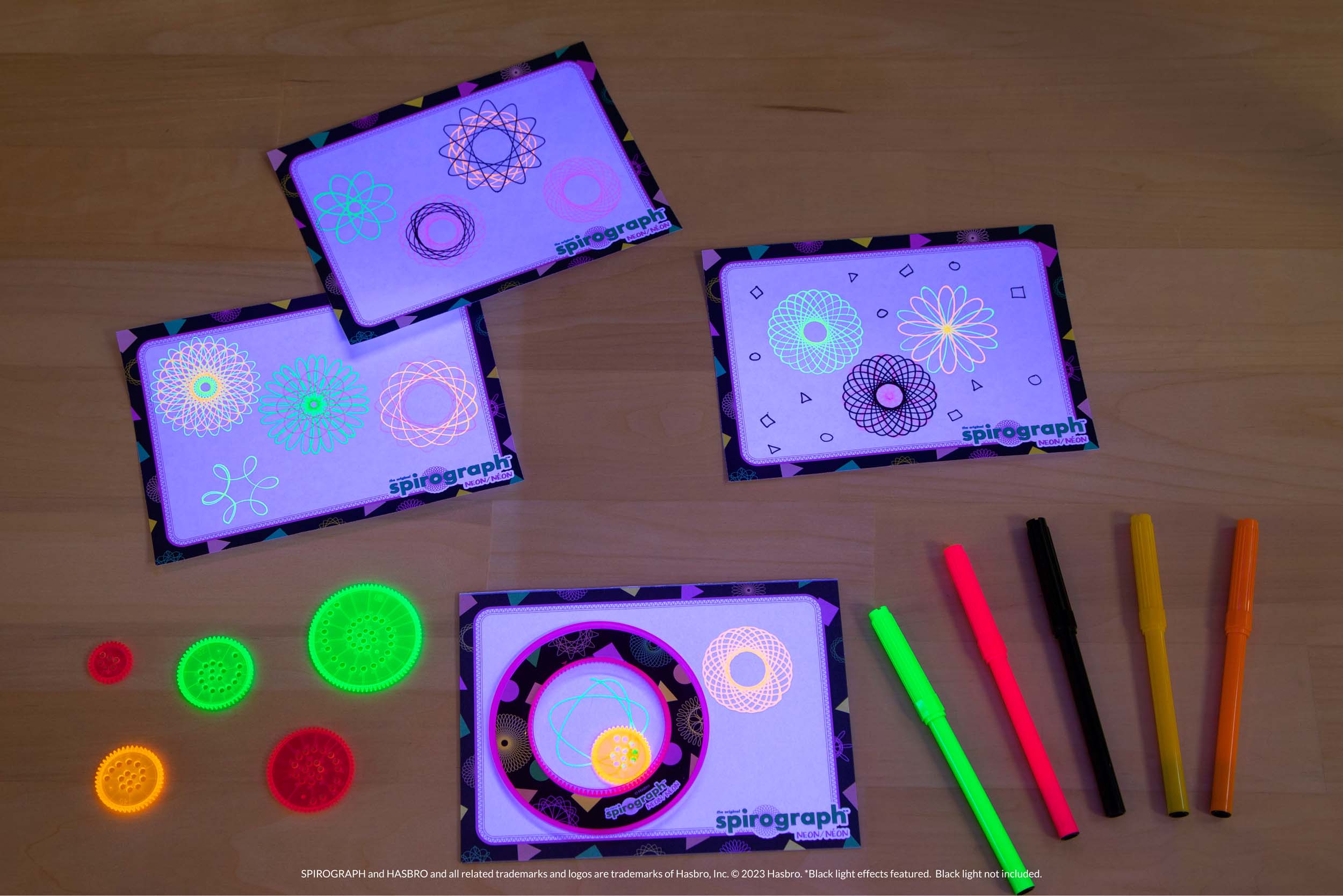 Joc creativ Spirograph Neon Box DP23344