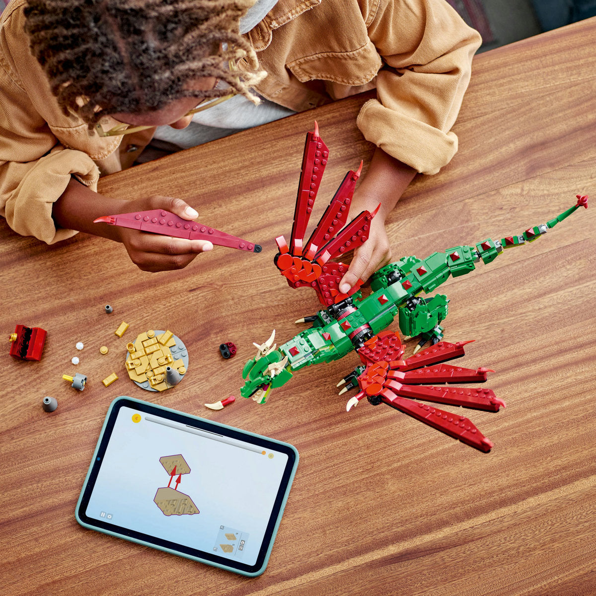 LEGO® Creator 3 in 1 - Dragon medieval 31161, 715 piese