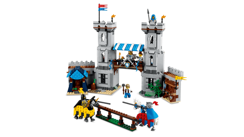 LEGO® Creator 3 in 1 - Castel medieval cu cai si cavaleri 31168, 1371 piese