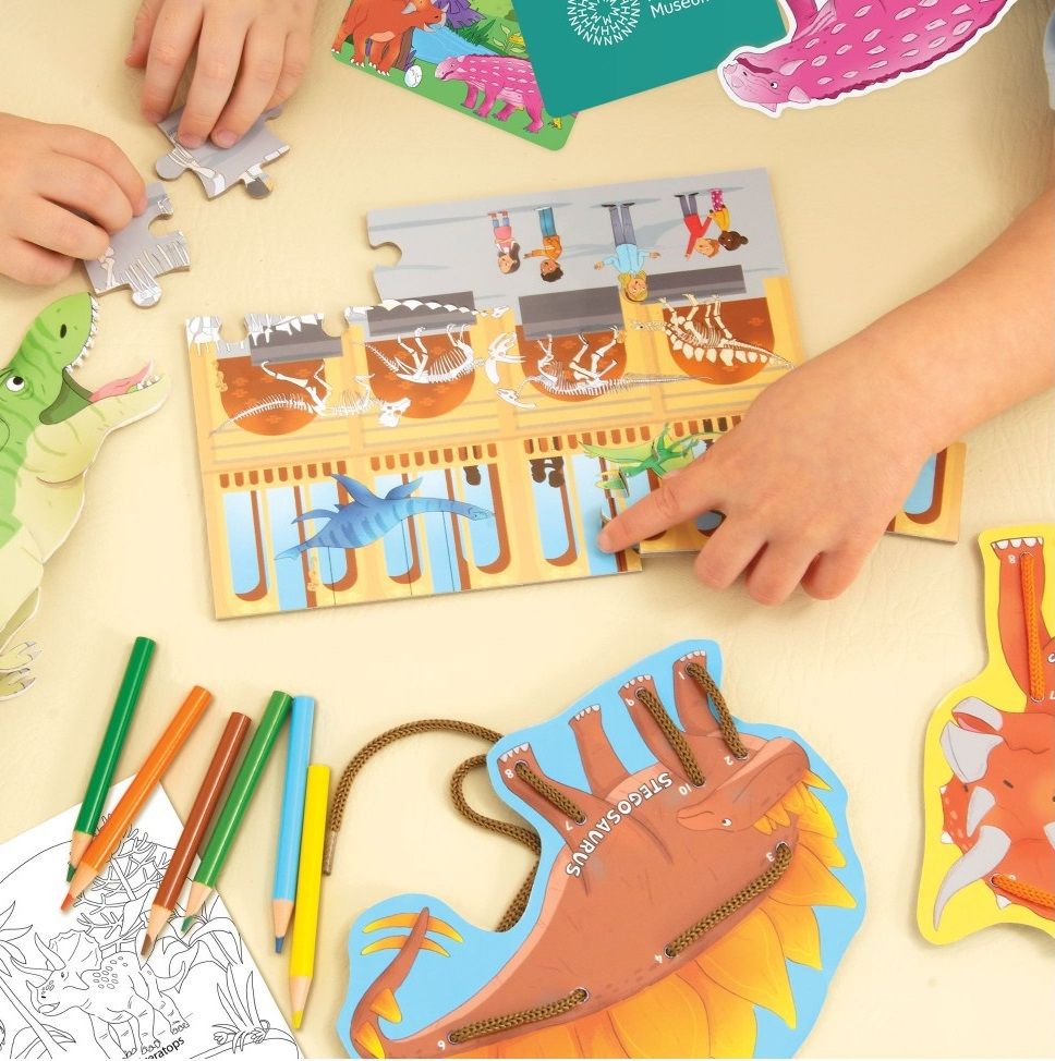 Set Creatie Jucarie Dinosauri Galt Jgc1105668