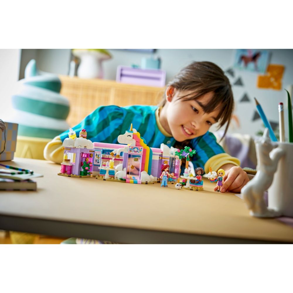 LEGO® Friends - Cafeneaua De Vis Unicorn