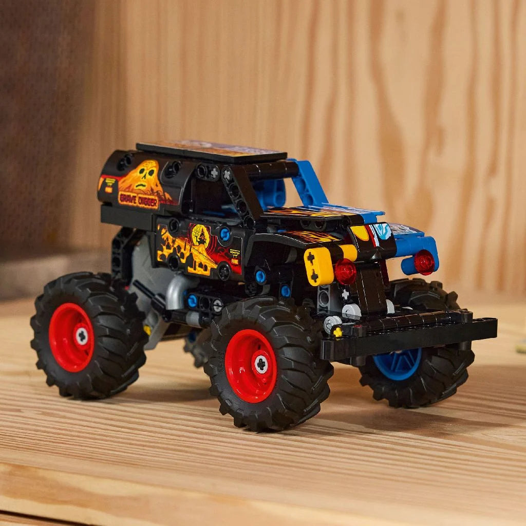 LEGO® Technic - Monster Jam™ Grave Digger™ Foc Și Gheață