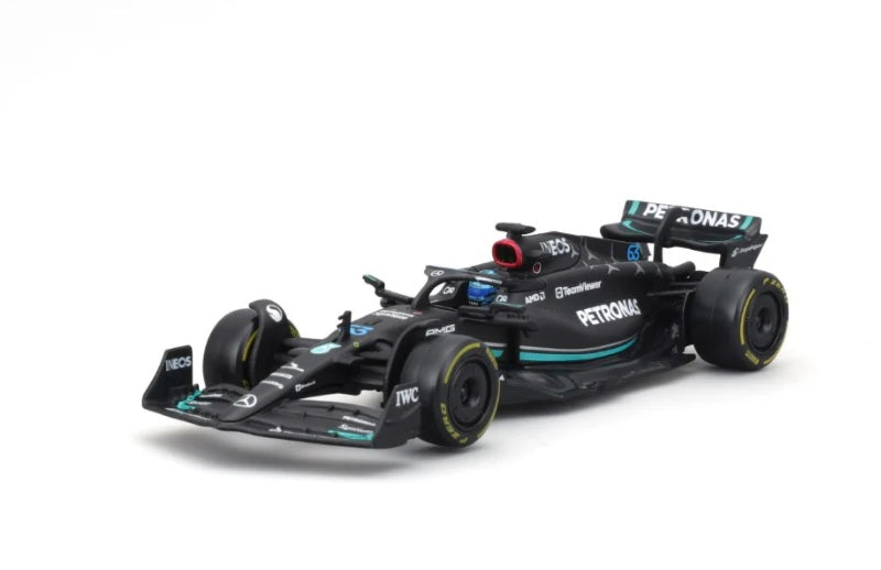 MACHETA BBURAGO FORMULA 1 1/43 RACE  F1 - Mercedes-AMG F1 W14 E Performance (2023) CU CASCA BB38081/63