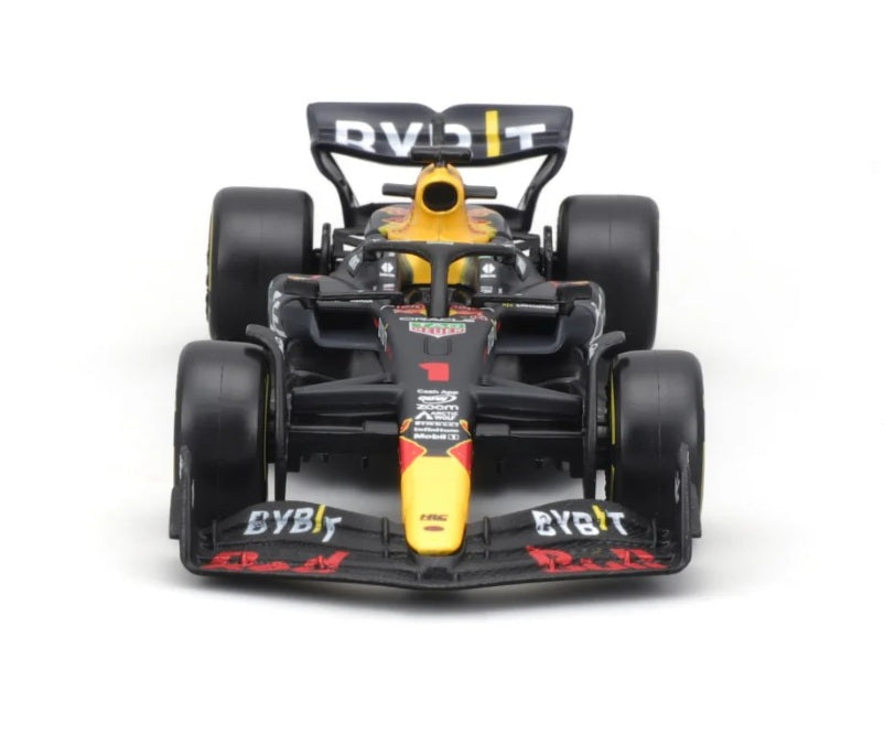 MACHETA BBURAGO FORMULA 1 1/43 -RED BULL 2023 VERSTAPPEN BB38082/1