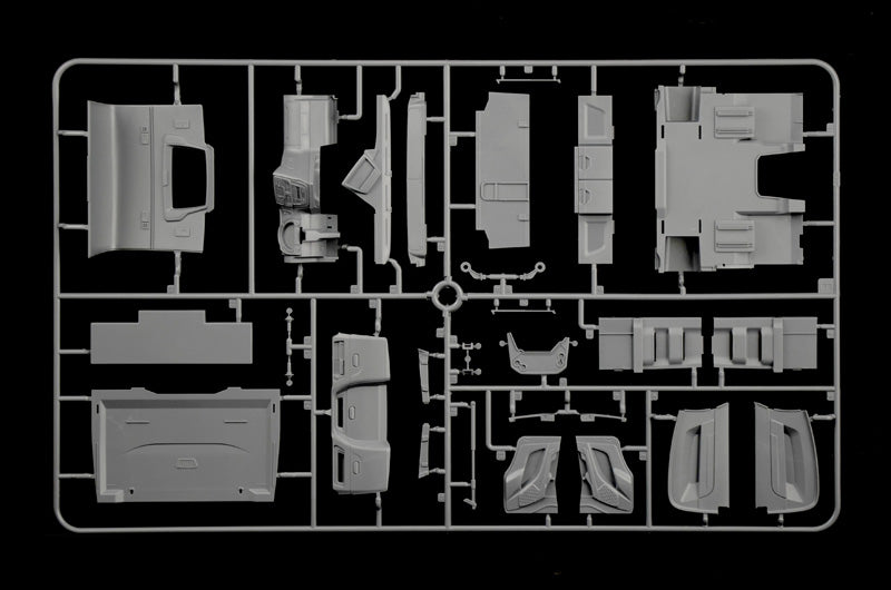 MACHETA  ITALERI CAMION IVECO STRALIS S-WAY SCARA 1:24 IT3963S