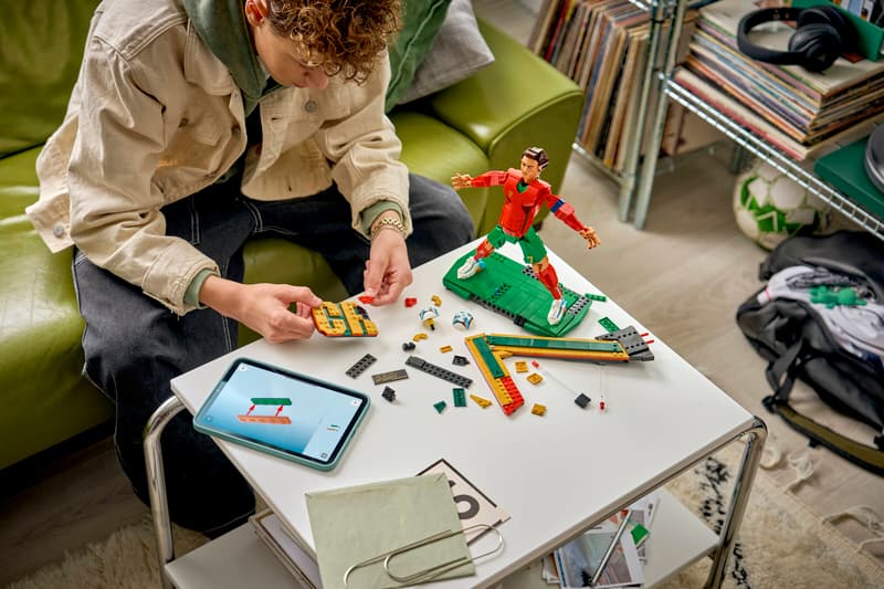 Set de constructie LEGO® Editions - Cristiano Ronaldo – Legenda a fotbalului 43016, Jucarii pentru Copii, Jucarii pentru Baieti, Decoratiuni pentru Living, Idee de Cadou pentru Copii, 854 piese