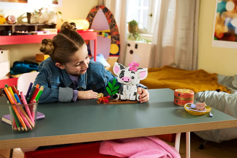 Set de constructie LEGO® | Disney Moana Pua Jucarie de constructie Decor cu purcelus 43292, Jucarii pentru Copii, Jucarii pentru Fete si Baieti, Idee de Cadou pentru Copii