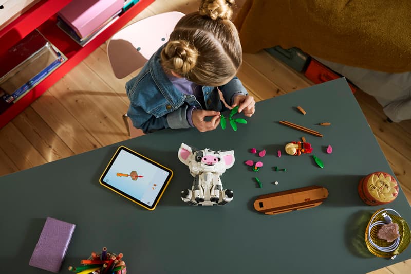 Set de constructie LEGO® | Disney Moana Pua Jucarie de constructie Decor cu purcelus 43292, Jucarii pentru Copii, Jucarii pentru Fete si Baieti, Idee de Cadou pentru Copii