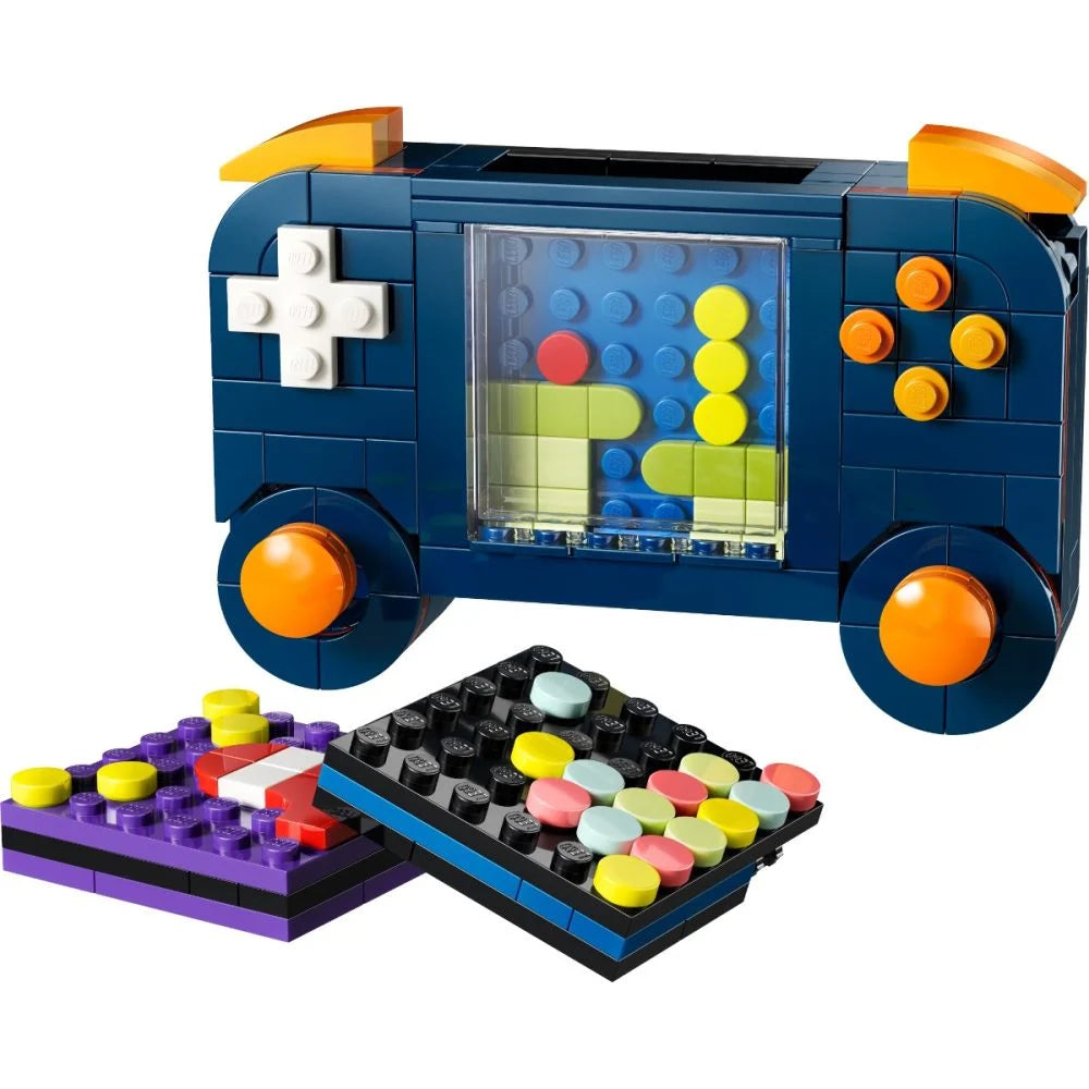 LEGO® Creator 3 în 1 – Consolă de jocuri video retro