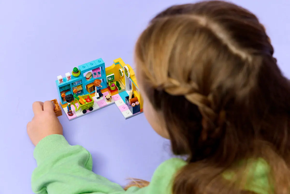 LEGO® Friends – Magazinaș în orașul Heartlake