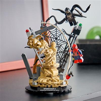 LEGO® Marvel - Bătălie Memorabilă: Omul Păianjen Vs Sandman