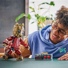 LEGO® Marvel – Groot în Costum Ravager