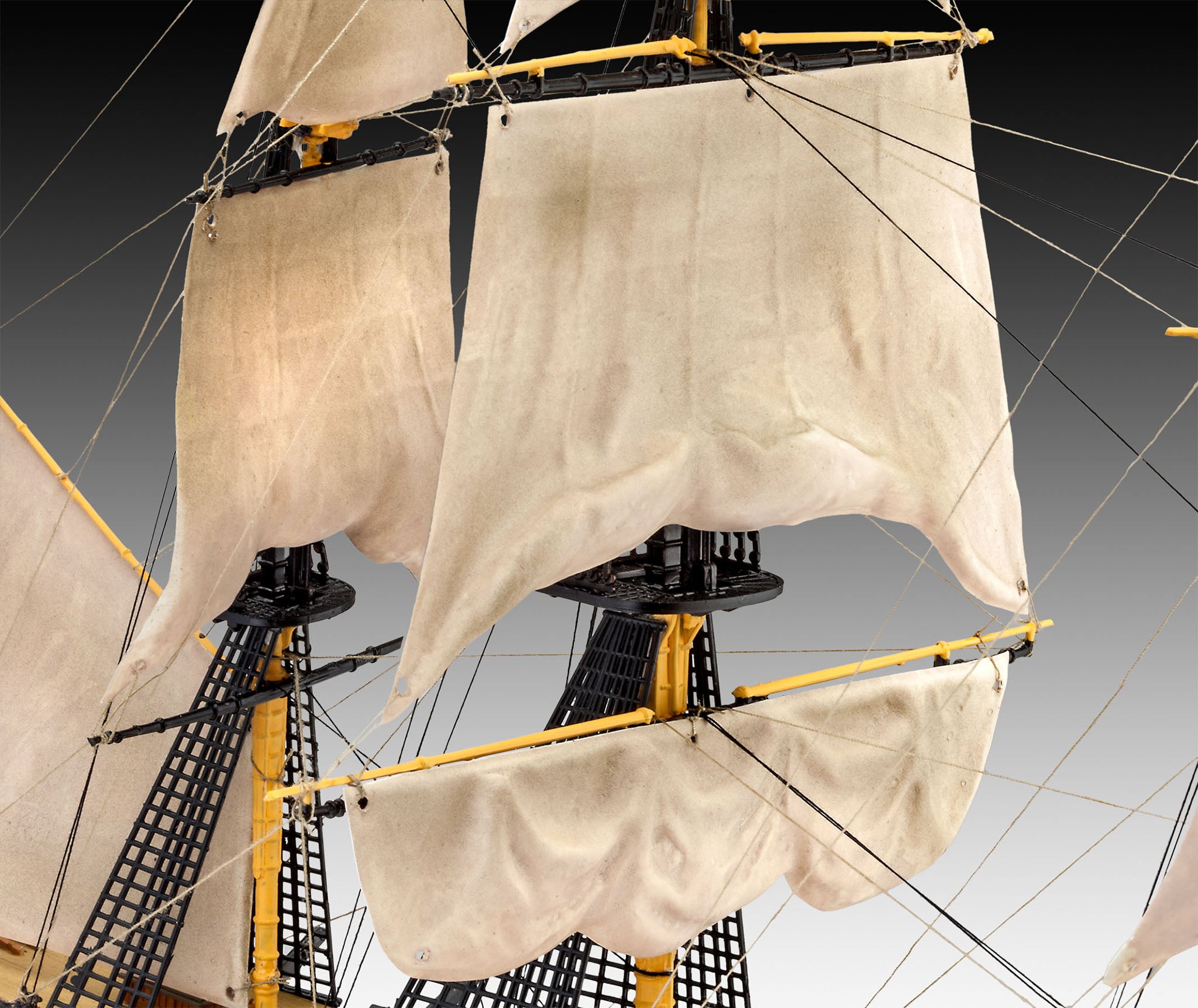 Vapor model Revell scara 1:225  H.M.S. Victory  65408