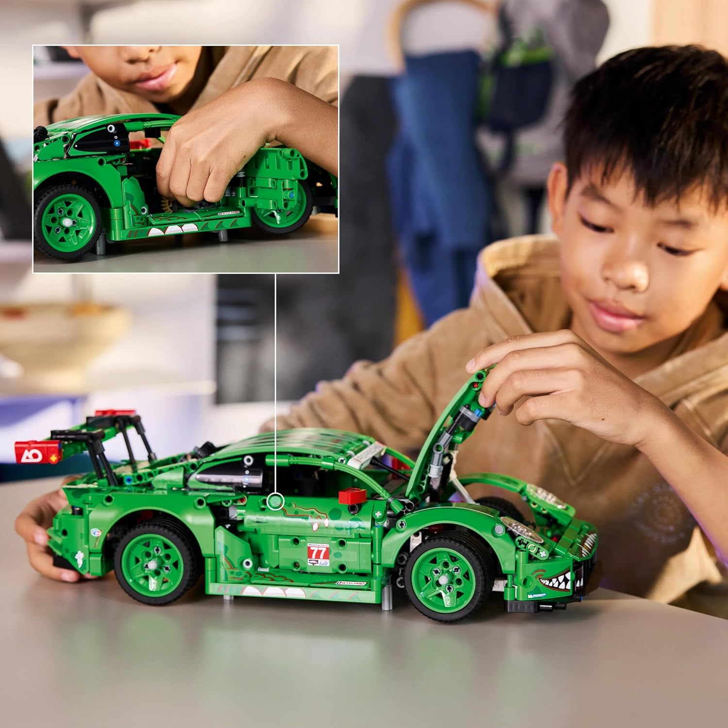 LEGO® Technic - Mașina Porsche 911 Gt3 R Rexy Ao Racing