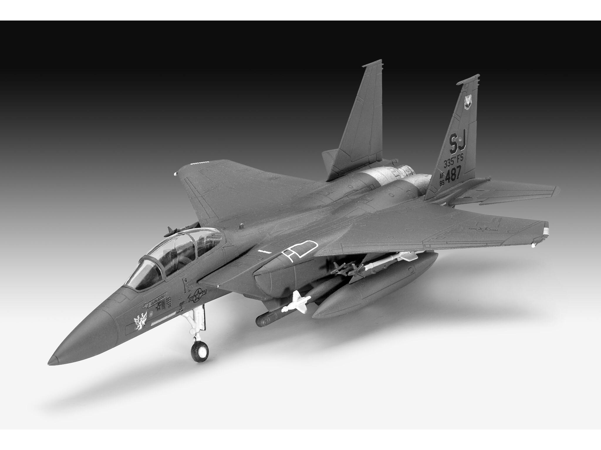 Set Macheta Revell Cu Accesorii De Baza Kit De Start F-15E Strike Eagle Bombe Rev73972