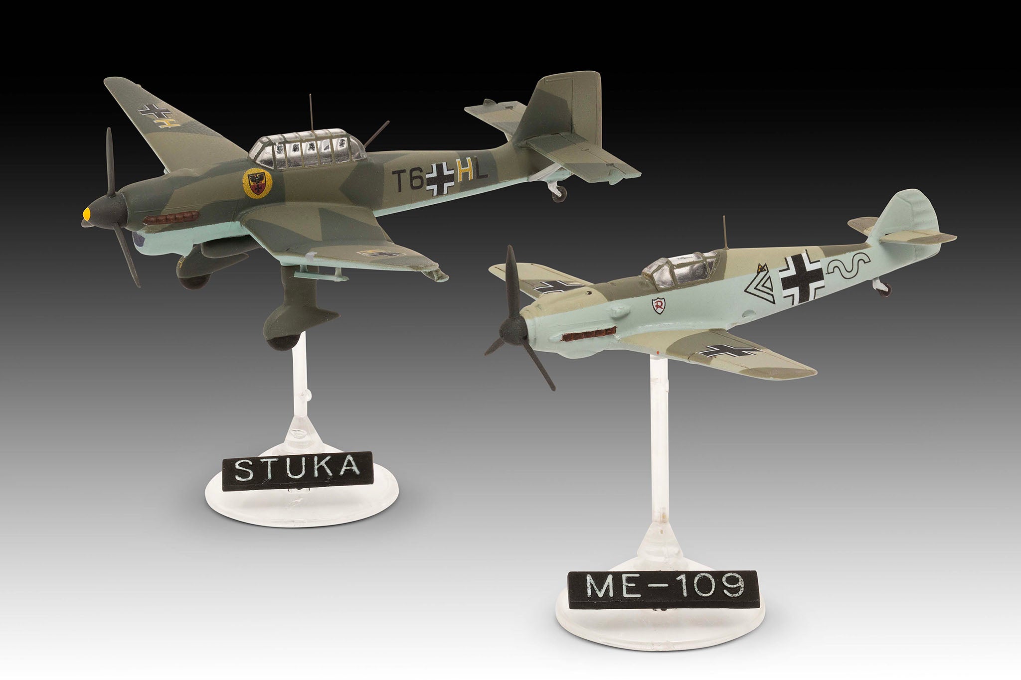 Kit De Asamblare Revell Messerschmitt Bf109E Si Junkers Ju87B Stuka Rev03770