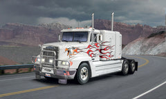 Kit de construit camion FREIGHTLINER FLD 120 SPECIAL 3925