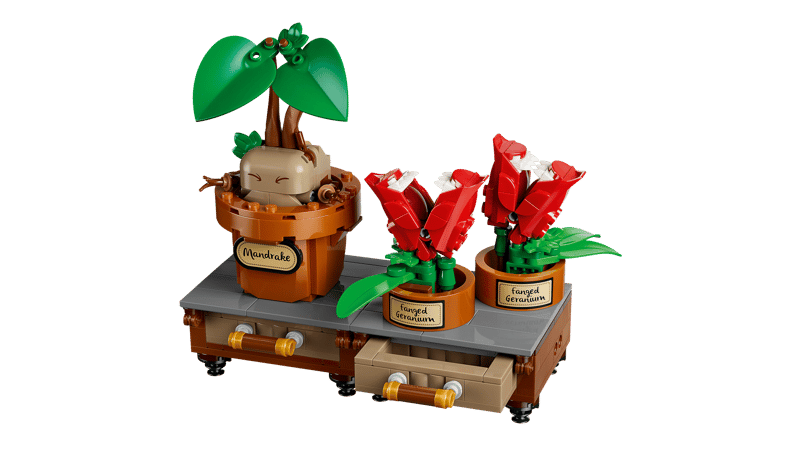 Set de constructie LEGO® Harry Potter™ Plante pentru ora de ierbologie de la Hogwarts™ 76474, Jucarii pentru Copii, Jucarii pentru Baieti si Fete, Idee de Cadou pentru Copii, 817 piese