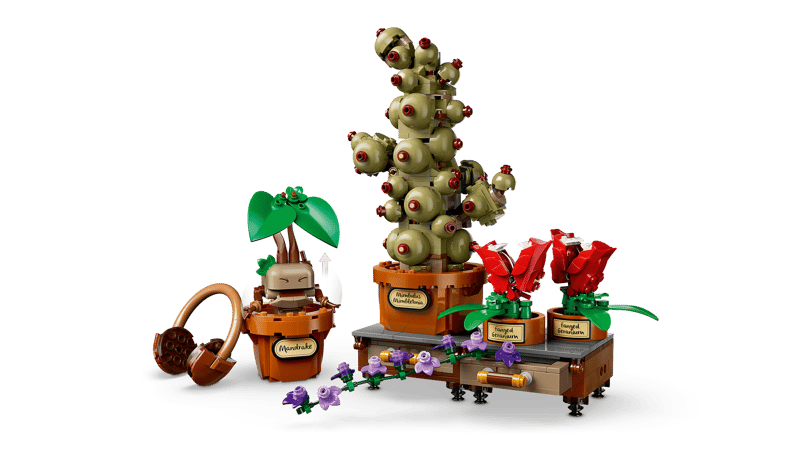 Set de constructie LEGO® Harry Potter™ Plante pentru ora de ierbologie de la Hogwarts™ 76474, Jucarii pentru Copii, Jucarii pentru Baieti si Fete, Idee de Cadou pentru Copii, 817 piese
