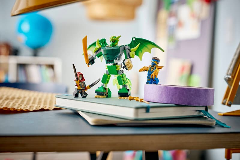 LEGO® NINJAGO® - Pachet de lupta cu robotul dragon al lui Lloyd 71862, 81 piese