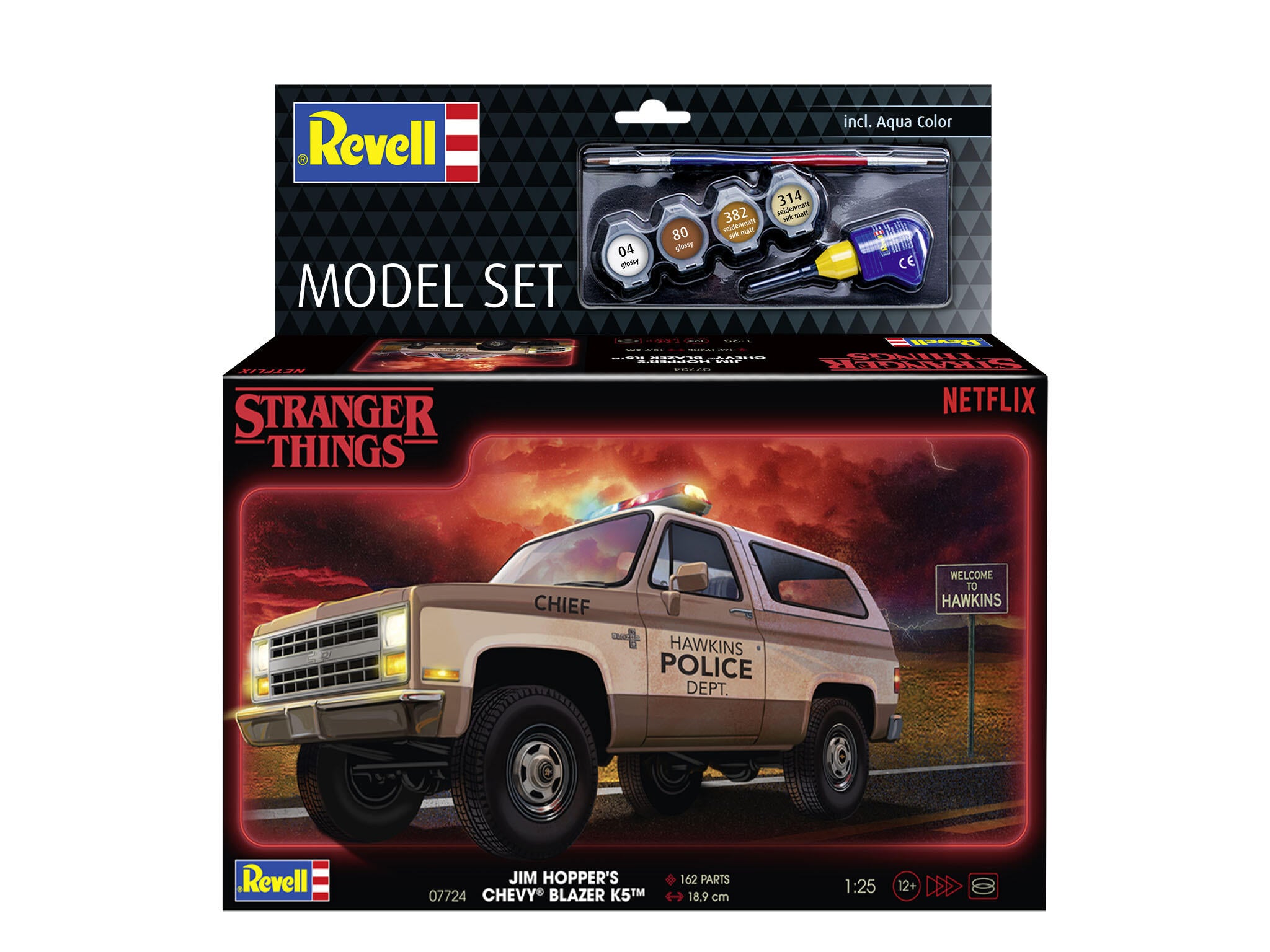 Set Model Jim Hopper Chevy Blazer K5: Stranger Things Revell Cu Accesorii