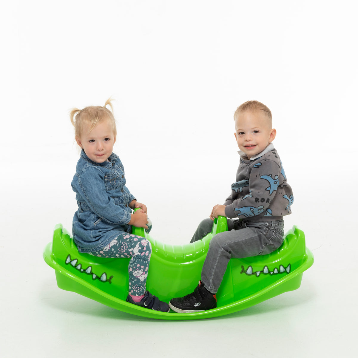 Balansoar penrtu copii, 3 locuri Dohany verde DO2080V