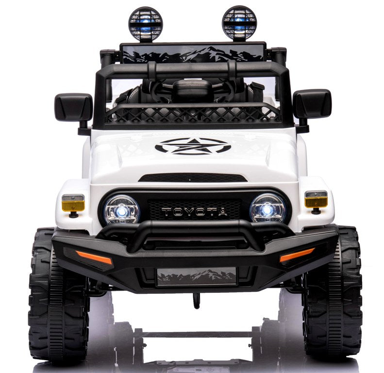 Masina Cu Acumulatori Toyota Fj Cruiser Alb AIMJJ2099
